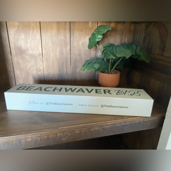 SAGE BEACHWAVER 1.25 curling iron NIB - Picture 3 of 4